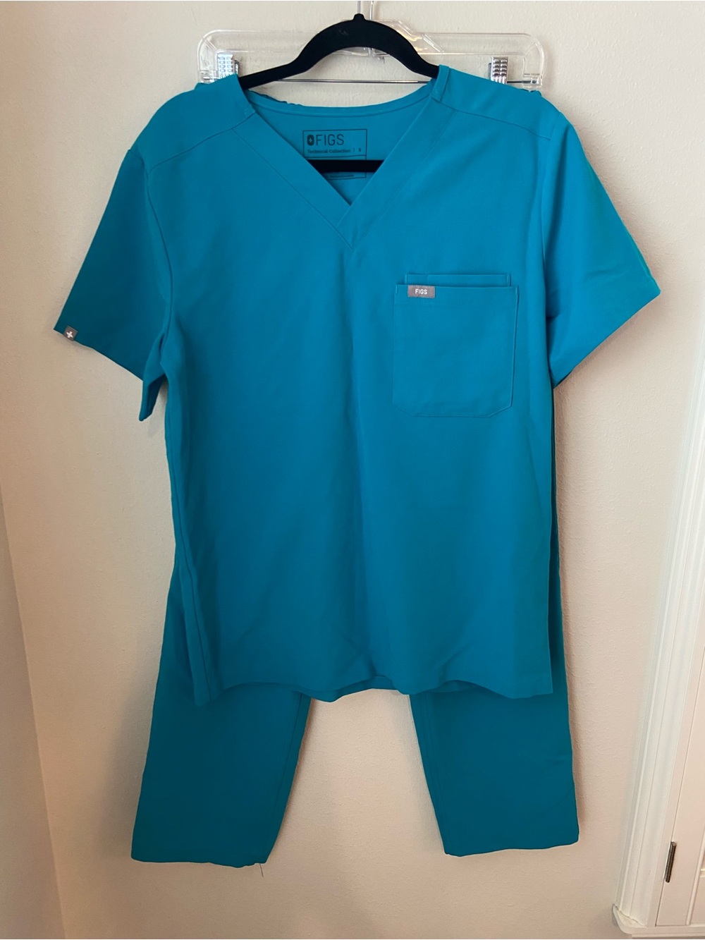 FIGS Technical Collection Teal Scrub Set Men’s Small S Leon Top Pisco Pants